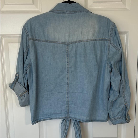 Denim Snap-Up with Tie-Front Shirt - Picture 7 of 8